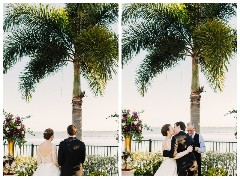 Lakeland-Wedding-Photographer_Tampa-Yacht-and-Country-Club_Michelle-and-Trey_Tampa_FL__0053.jpg