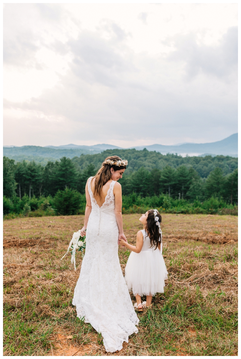 Destination_Wedding_Photographer_Mountain-Top-Cabin-Wedding_Elizabeth-and-Benjamin_Dahlonega-GA_0116.jpg