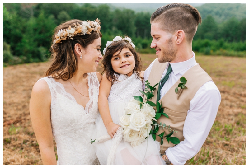 Destination_Wedding_Photographer_Mountain-Top-Cabin-Wedding_Elizabeth-and-Benjamin_Dahlonega-GA_0118.jpg