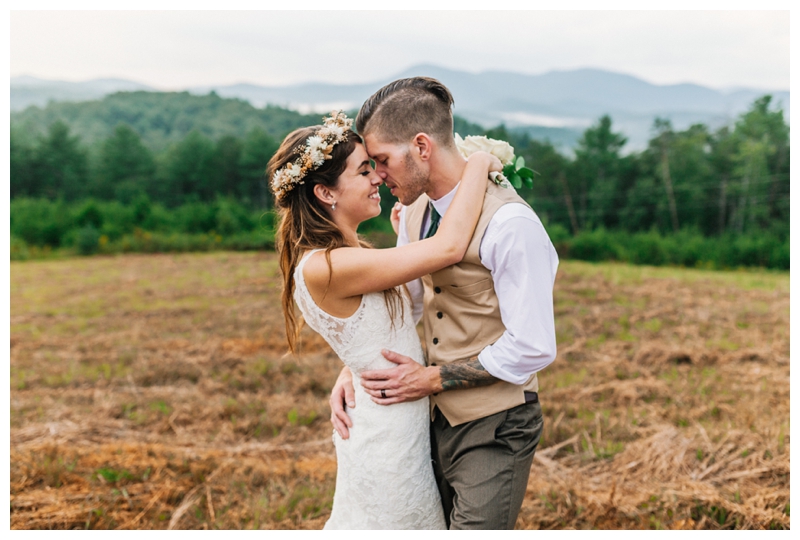 Destination_Wedding_Photographer_Mountain-Top-Cabin-Wedding_Elizabeth-and-Benjamin_Dahlonega-GA_0128.jpg