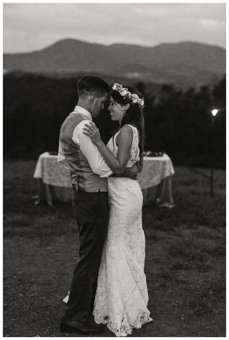 Destination_Wedding_Photographer_Mountain-Top-Cabin-Wedding_Elizabeth-and-Benjamin_Dahlonega-GA_0135.jpg