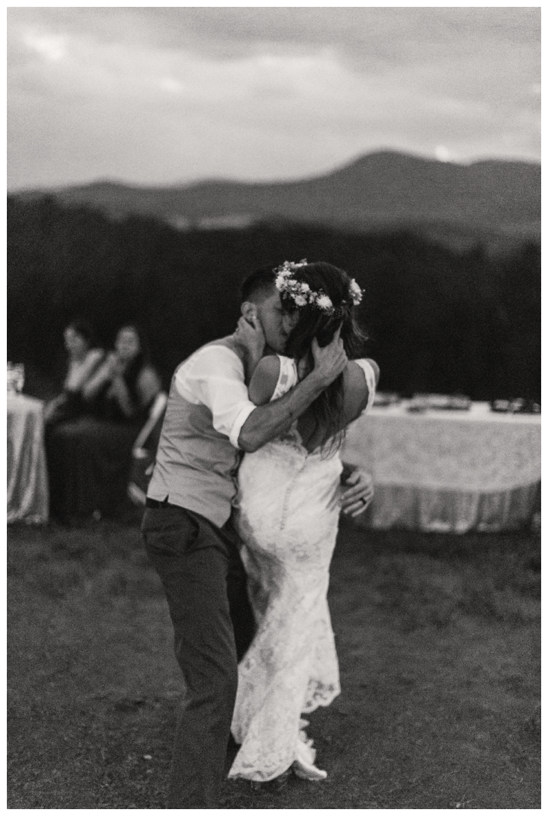 Destination_Wedding_Photographer_Mountain-Top-Cabin-Wedding_Elizabeth-and-Benjamin_Dahlonega-GA_0139.jpg