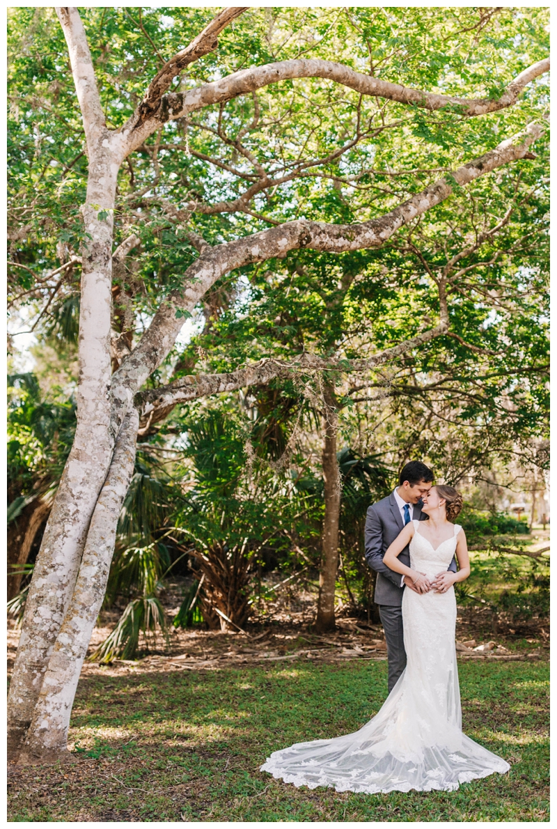Tampa-Wedding-Photographer_St-Andrews-Chapel-and-Backyard-Reception_Savannah-and-Collin_Dunedin-FL_0063.jpg