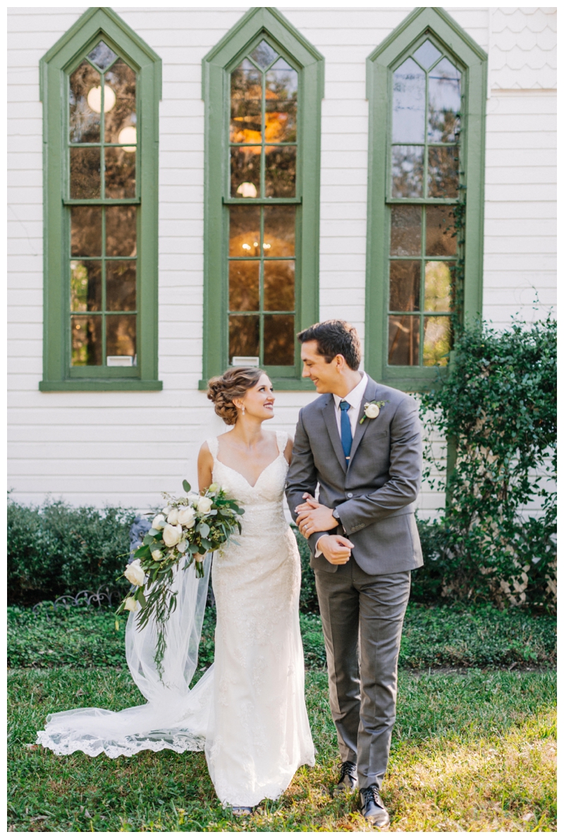 Tampa-Wedding-Photographer_St-Andrews-Chapel-and-Backyard-Reception_Savannah-and-Collin_Dunedin-FL_0135.jpg