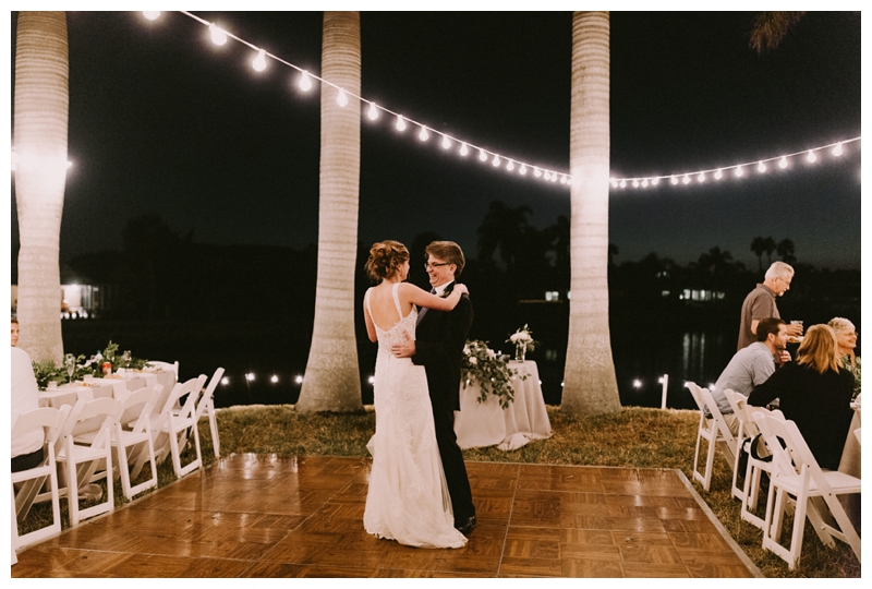 Tampa-Wedding-Photographer_St-Andrews-Chapel-and-Backyard-Reception_Savannah-and-Collin_Dunedin-FL_0189.jpg
