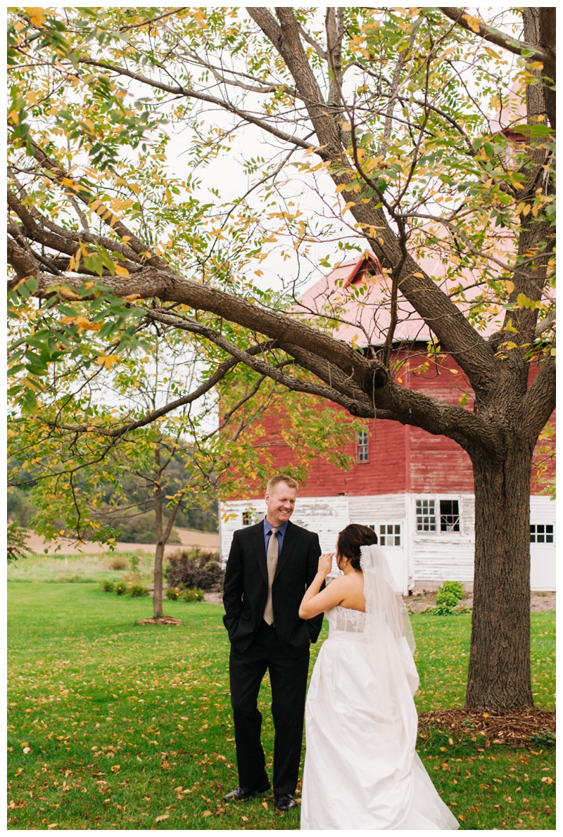 North-Carolina-Wedding-Photographer_Mariah-and-Zach_Appalacian-Hillside-Wedding_0030.jpg