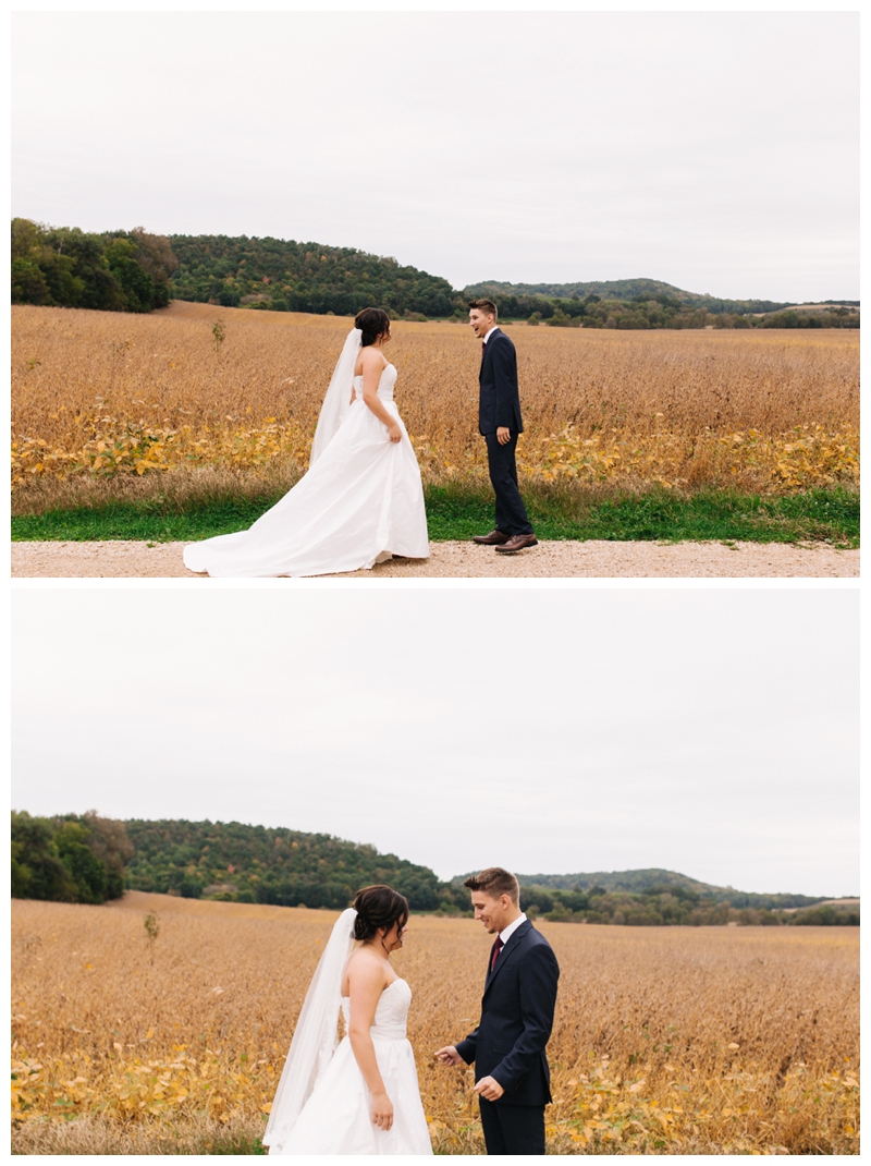 North-Carolina-Wedding-Photographer_Mariah-and-Zach_Appalacian-Hillside-Wedding_0037.jpg