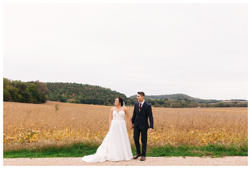 North-Carolina-Wedding-Photographer_Mariah-and-Zach_Appalacian-Hillside-Wedding_0042.jpg