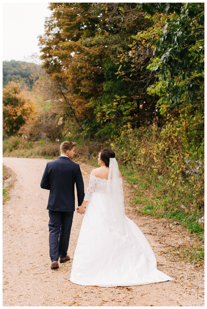 North-Carolina-Wedding-Photographer_Mariah-and-Zach_Appalacian-Hillside-Wedding_0065.jpg