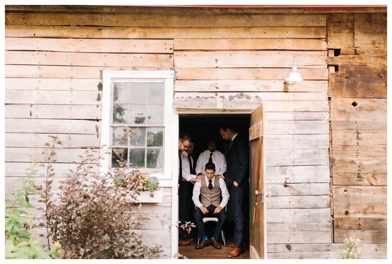 North-Carolina-Wedding-Photographer_Mariah-and-Zach_Appalacian-Hillside-Wedding_0100.jpg