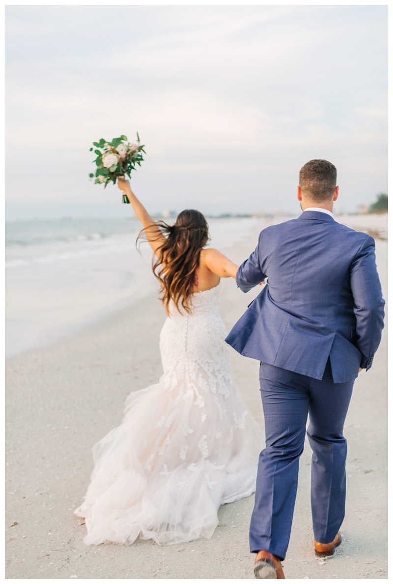 Tampa-Wedding-Photographer_Lions-Club-Beach-House-Wedding_Evelyn-and-David_Treasure-Island-FL__0093.jpg
