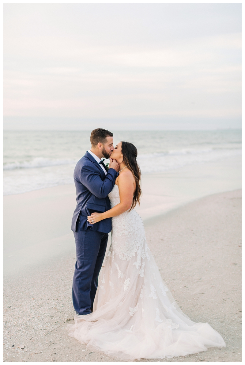 Tampa-Wedding-Photographer_Lions-Club-Beach-House-Wedding_Evelyn-and-David_Treasure-Island-FL__0095.jpg