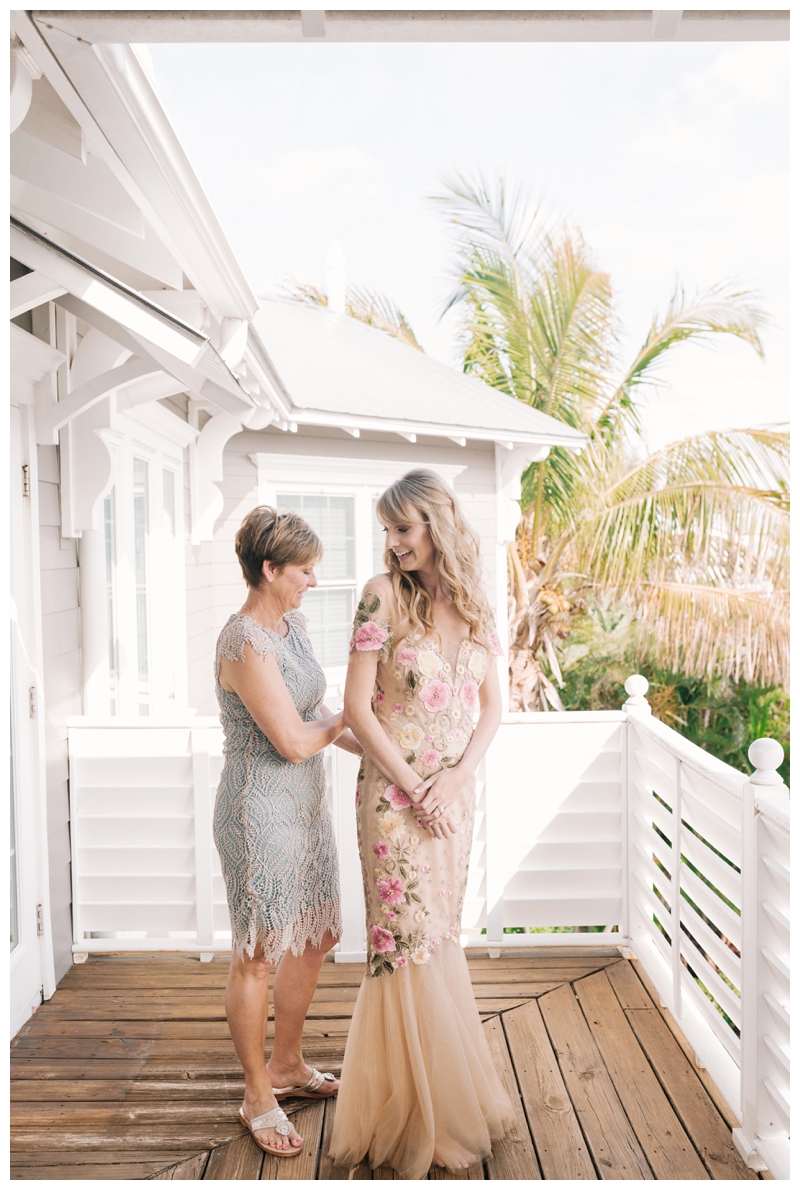 Tampa-Wedding-Photographer_Intimate-Beach-Ceremony_Emily-and-Sean_Anna-Maria-Island-FL_0010.jpg