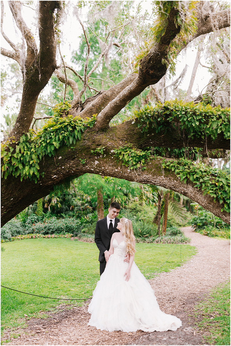 North-Carolina-Elopement-Photographer_Tracy-and-Nick_Bok-Tower-Elopement_0007.jpg