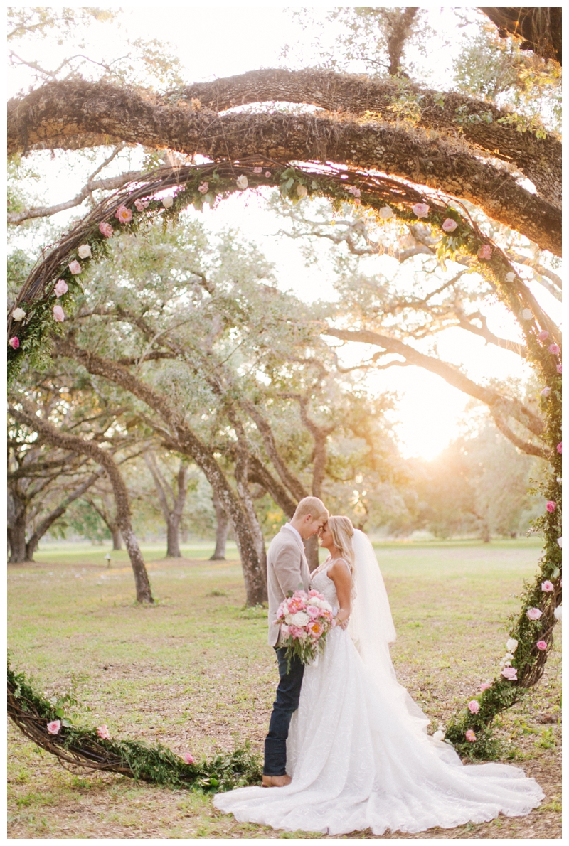 North-Carolina-Wedding-Photographer_Arching-Oaks-Ranch-Wedding_Lexi-and-Drew_Labelle-FL_0085.jpg
