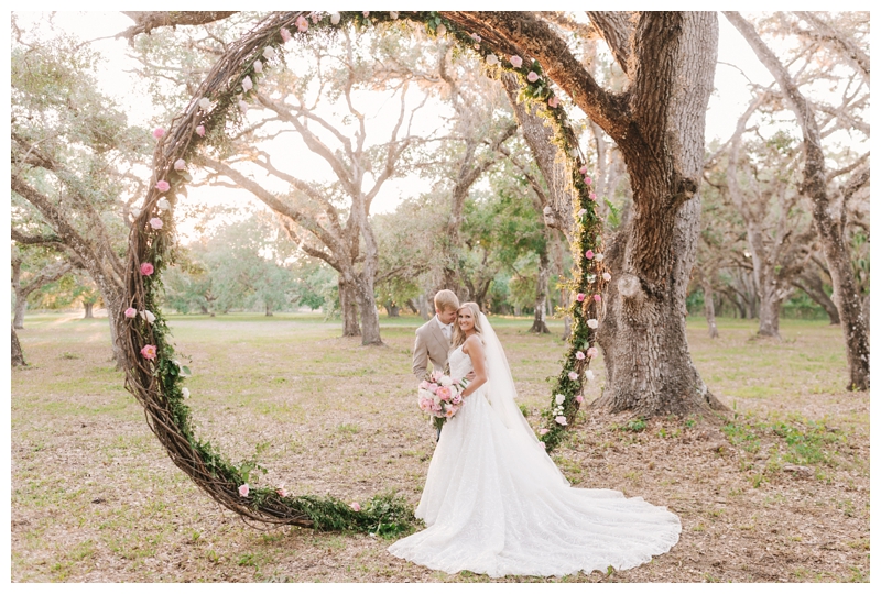 North-Carolina-Wedding-Photographer_Arching-Oaks-Ranch-Wedding_Lexi-and-Drew_Labelle-FL_0089.jpg