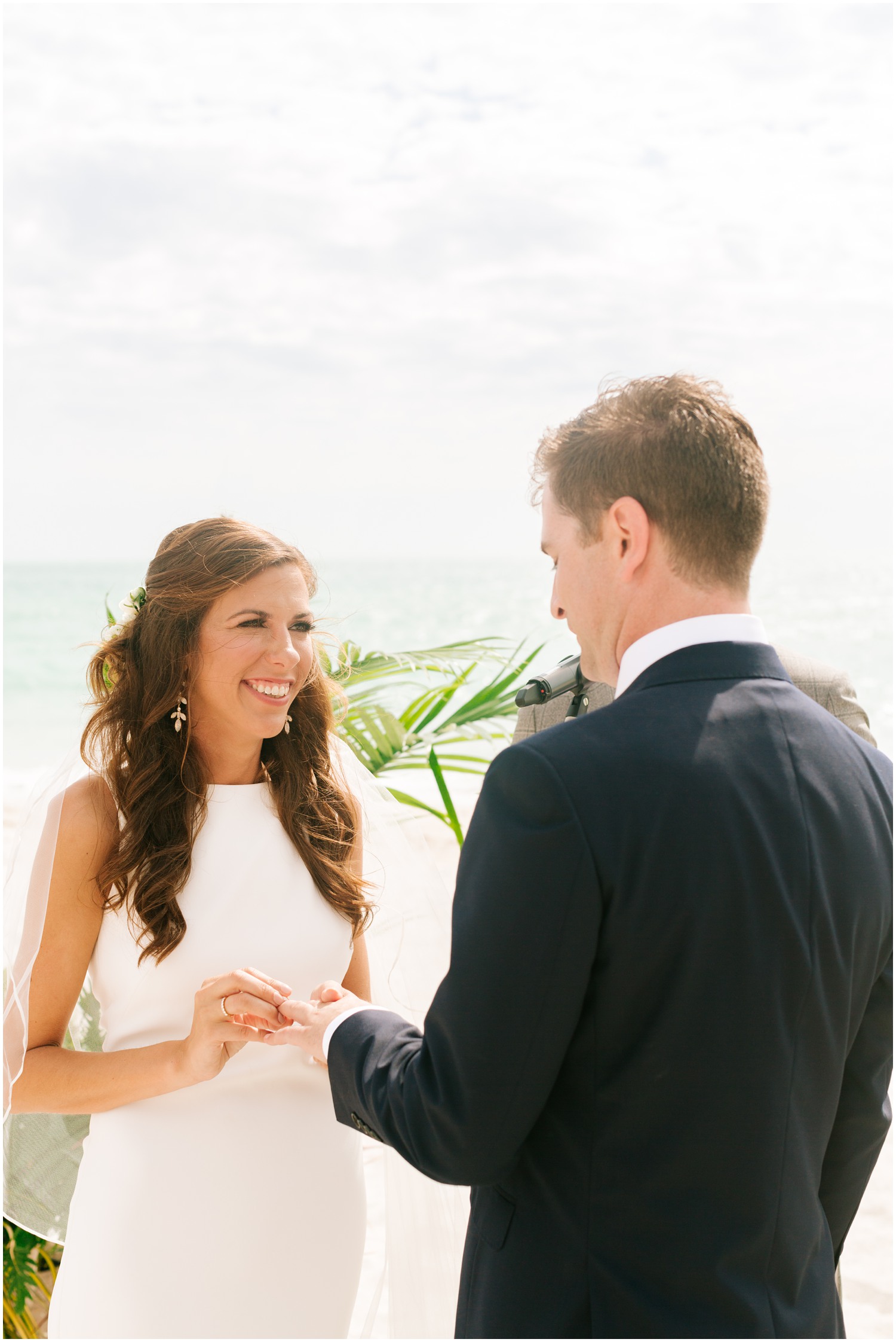 Destination-Wedding-Photographer_Backyard-Ocean-Front-Wedding_Ashley-and-Andrew_Anna-Maria-FL_0066.jpg