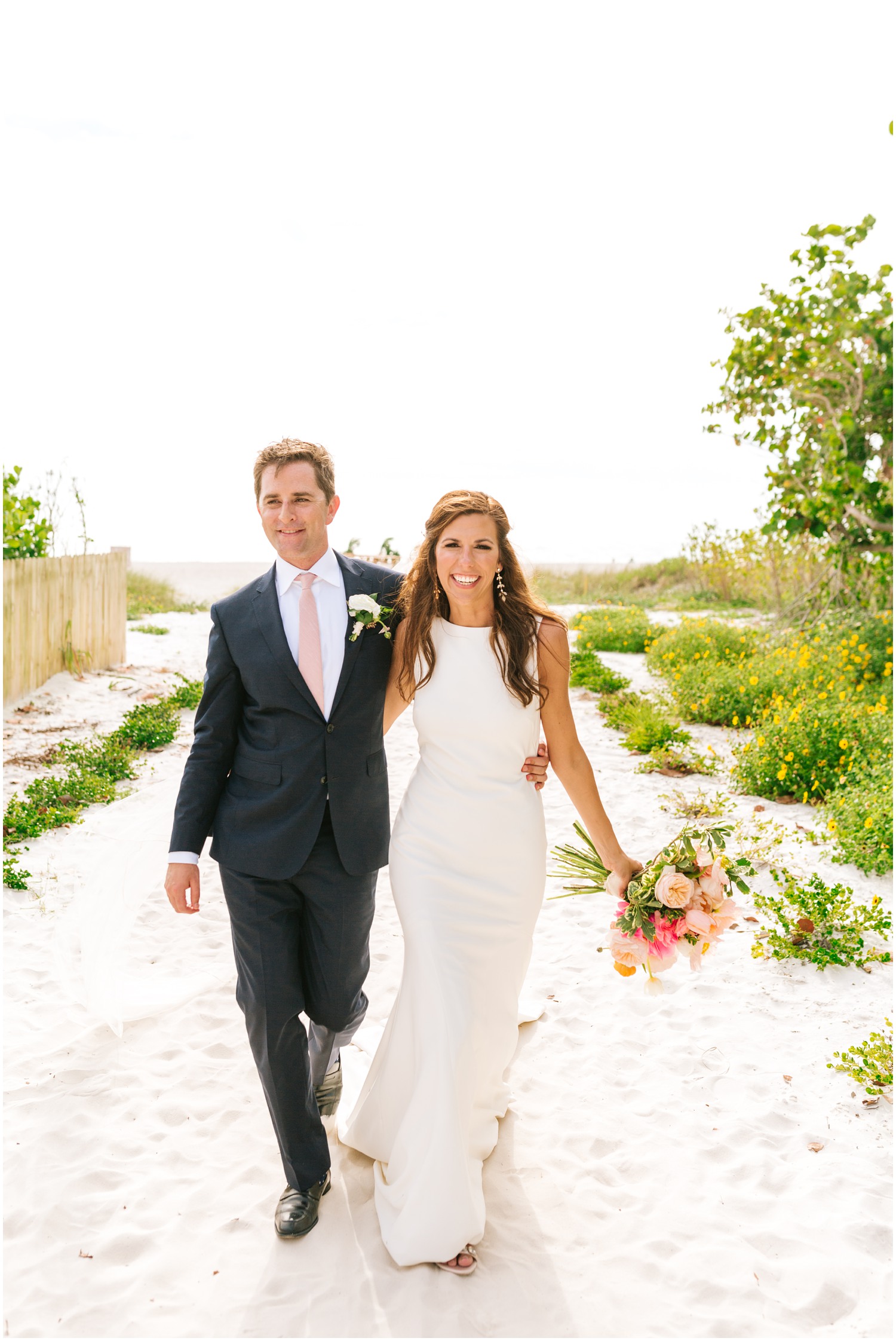 Destination-Wedding-Photographer_Backyard-Ocean-Front-Wedding_Ashley-and-Andrew_Anna-Maria-FL_0087.jpg
