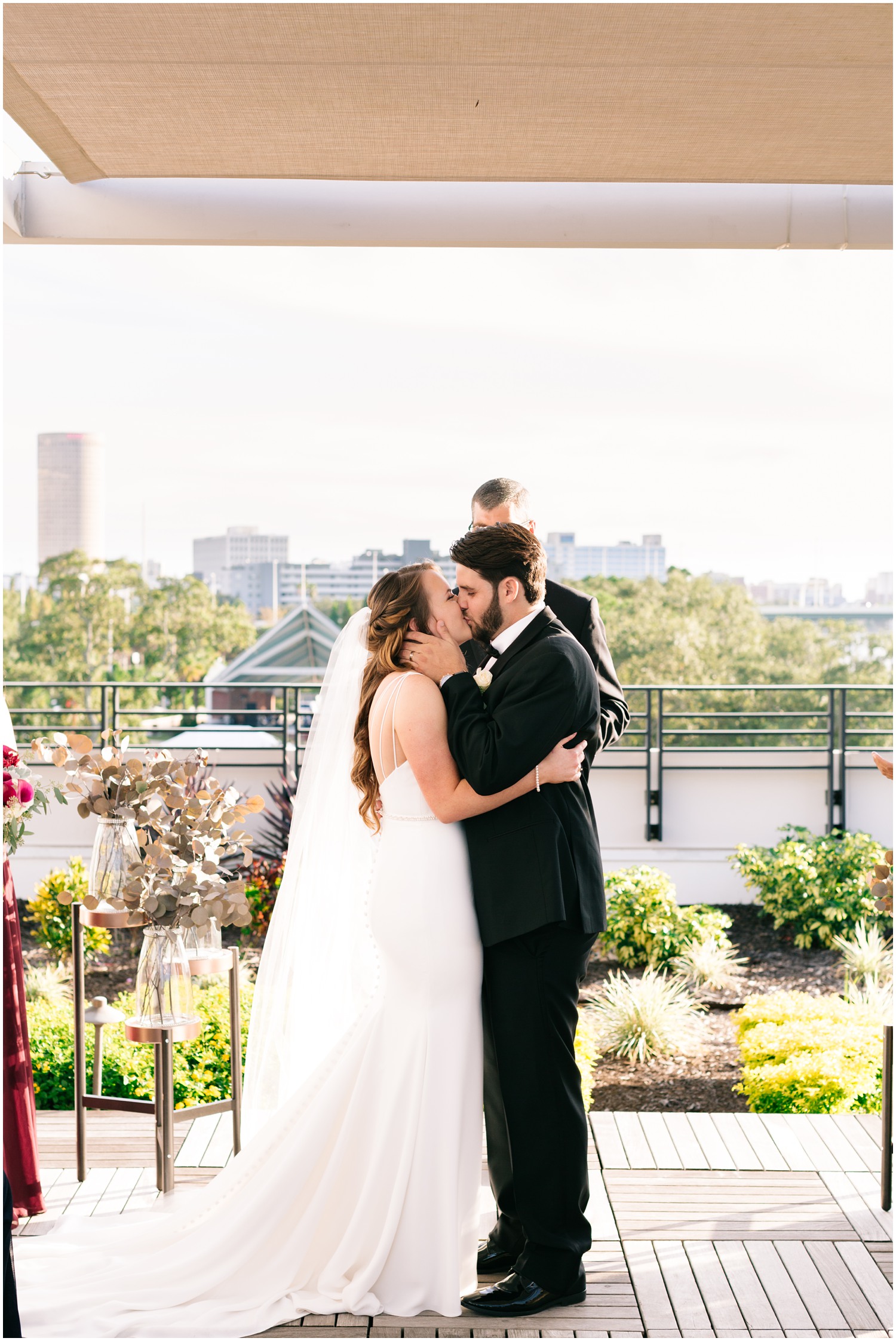 Tampa-Wedding-Photographer_Rooftop-220-Wedding_Kelsie-and-Victor_Tampa-FL_0054.jpg