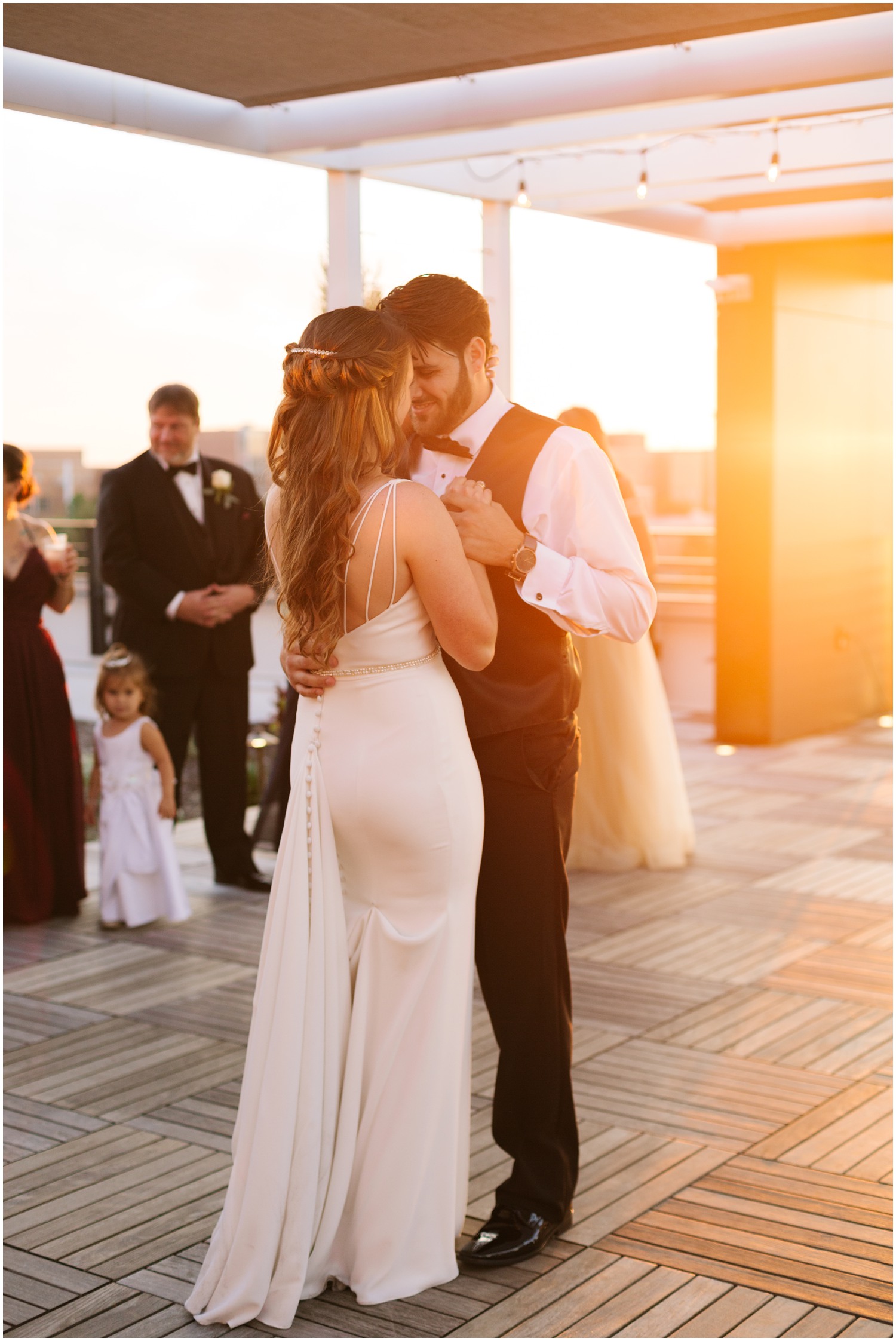 Tampa-Wedding-Photographer_Rooftop-220-Wedding_Kelsie-and-Victor_Tampa-FL_0084.jpg