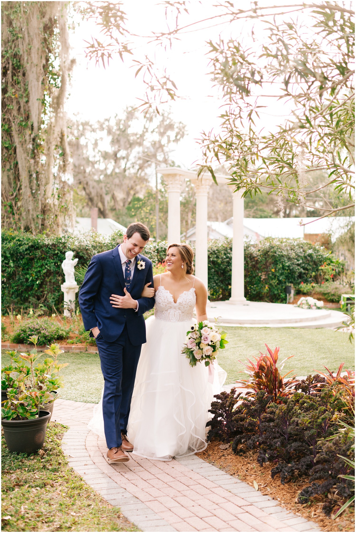 Winston-Salem-Wedding-Photographer_Sweetwater-Branch-Inn-Wedding_Katie-and-Logan_Gainesville-FL_0059.jpg
