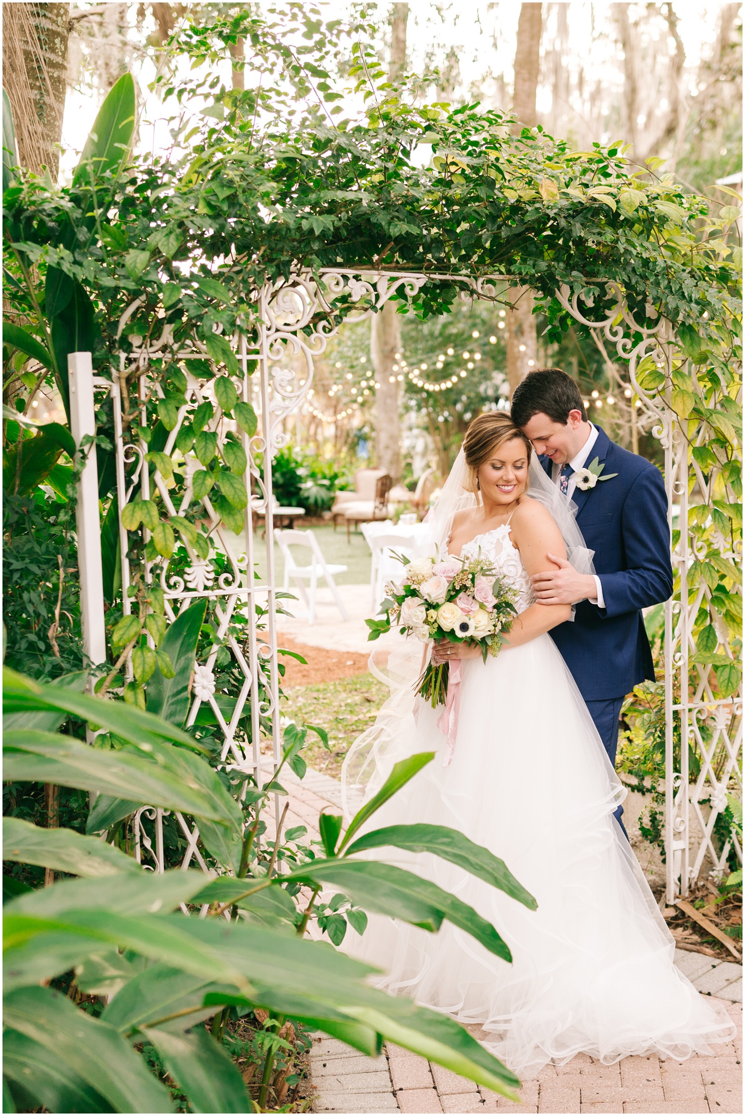 Winston-Salem-Wedding-Photographer_Sweetwater-Branch-Inn-Wedding_Katie-and-Logan_Gainesville-FL_0095.jpg