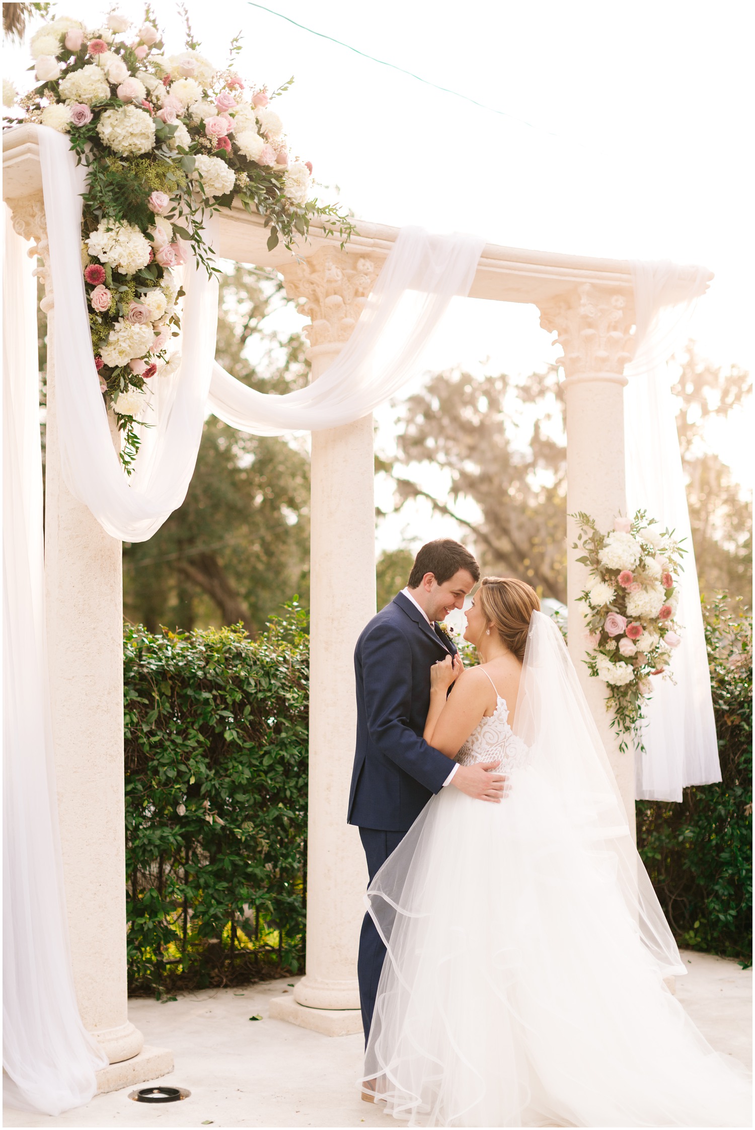 Winston-Salem-Wedding-Photographer_Sweetwater-Branch-Inn-Wedding_Katie-and-Logan_Gainesville-FL_0107.jpg