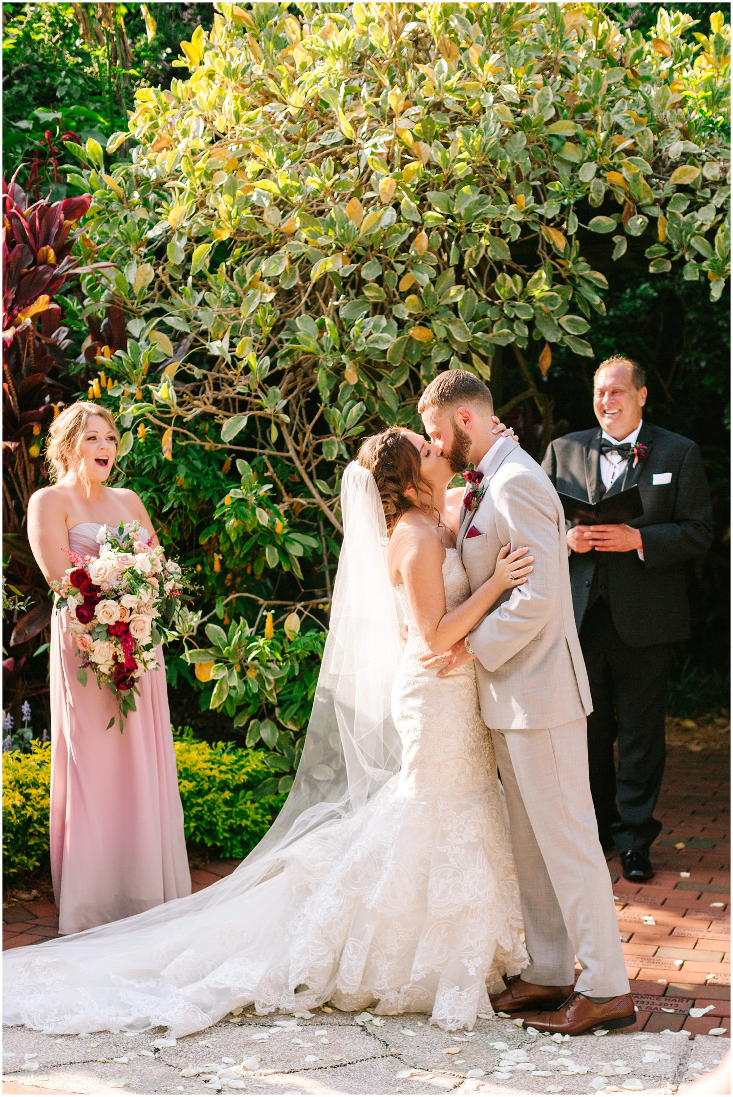 Destination-Wedding-Photographer_Sunken-Gardens-Wedding_Taylor-and-Matthew_St-Pete-FL_0057.jpg