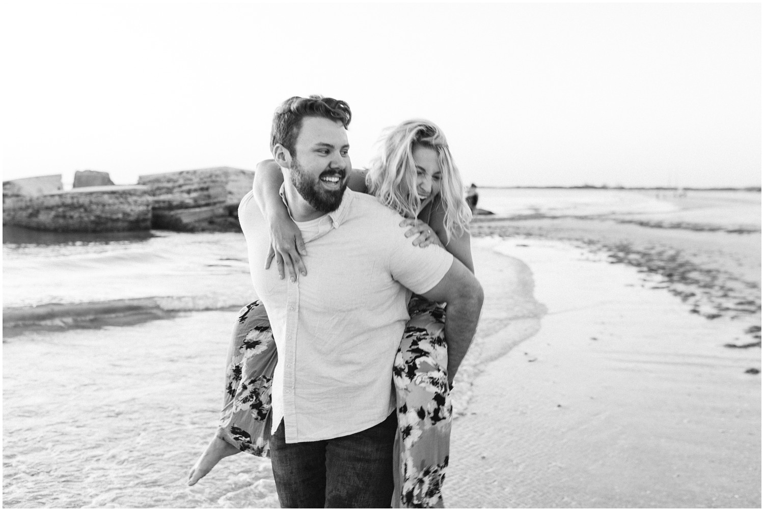 Destination-Wedding-Photographer_Sunset_Oceanfront-Engagement-Session_Emily-and-Connor_St-Pete-FL_0059.jpg