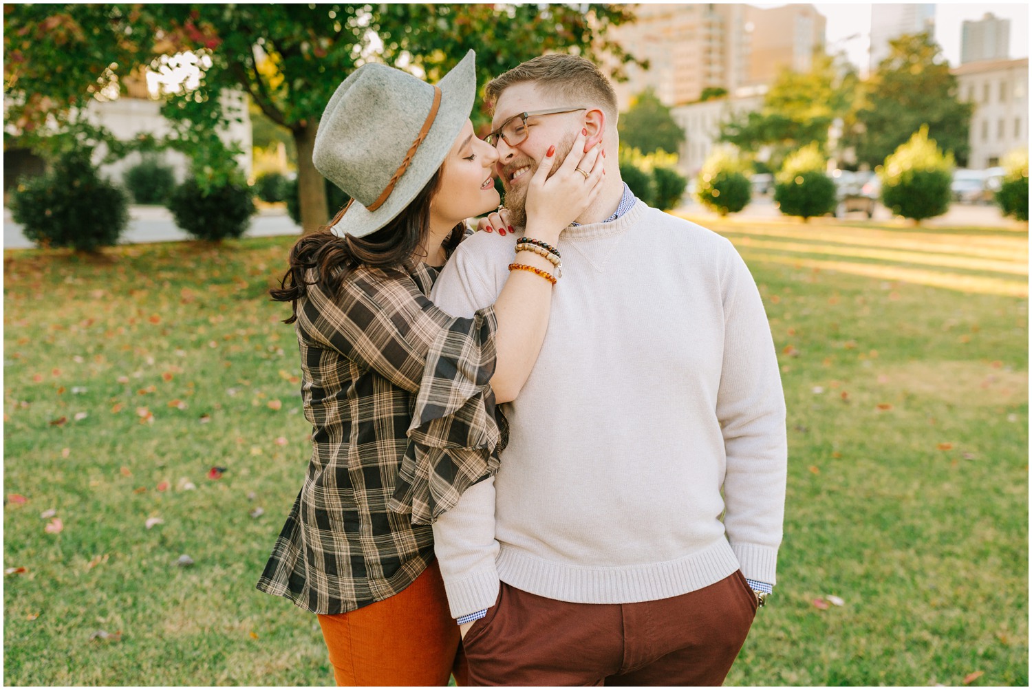 engagement portraits in the fall at Marshall park 