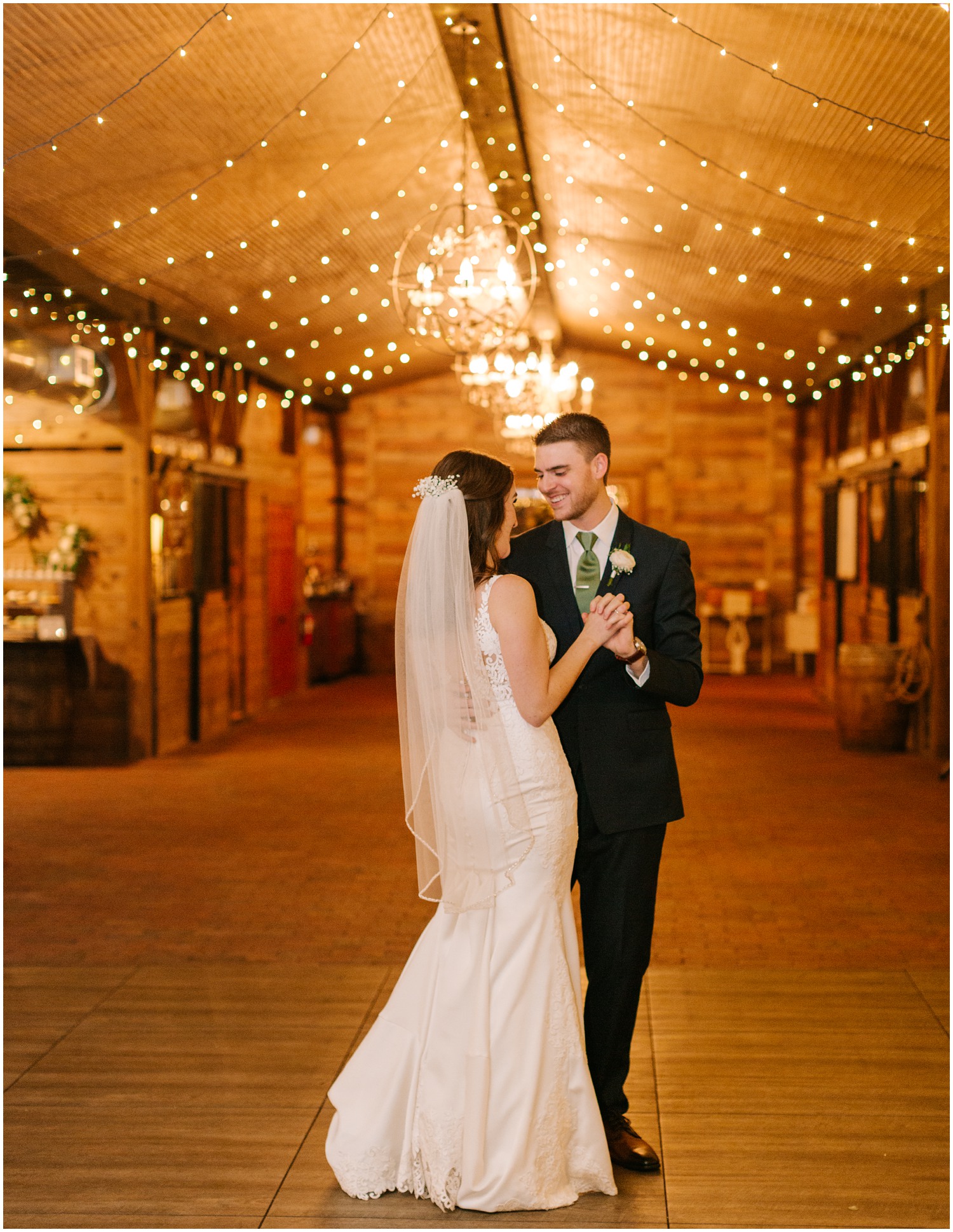 Tampa-Wedding-Photographer_Cross-Creek-Ranch-Wedding_Caitlin-and-Michael_Dover-FL_0137.jpg