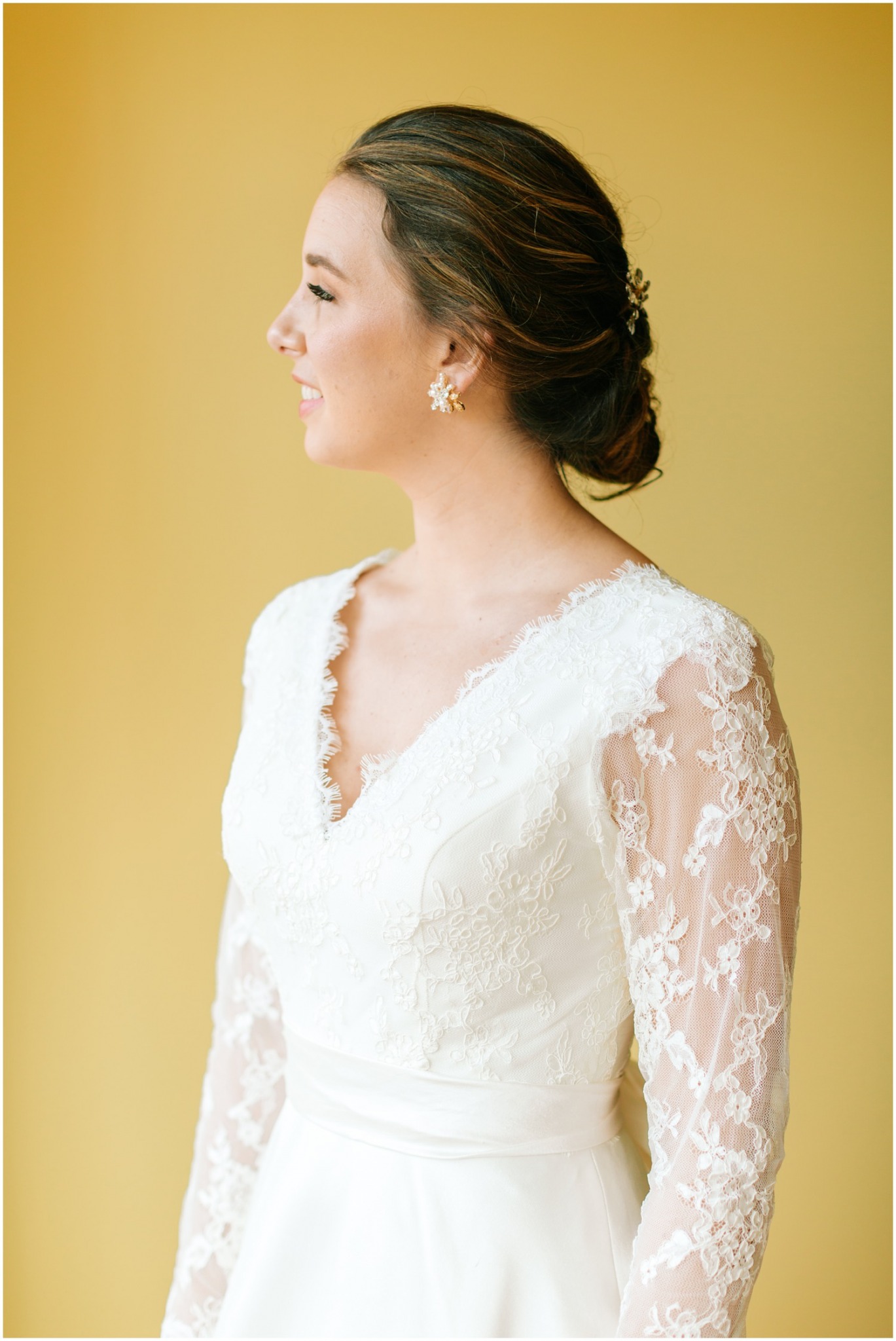 Chelsea Renay Photography captures bridal portrait of winter bride