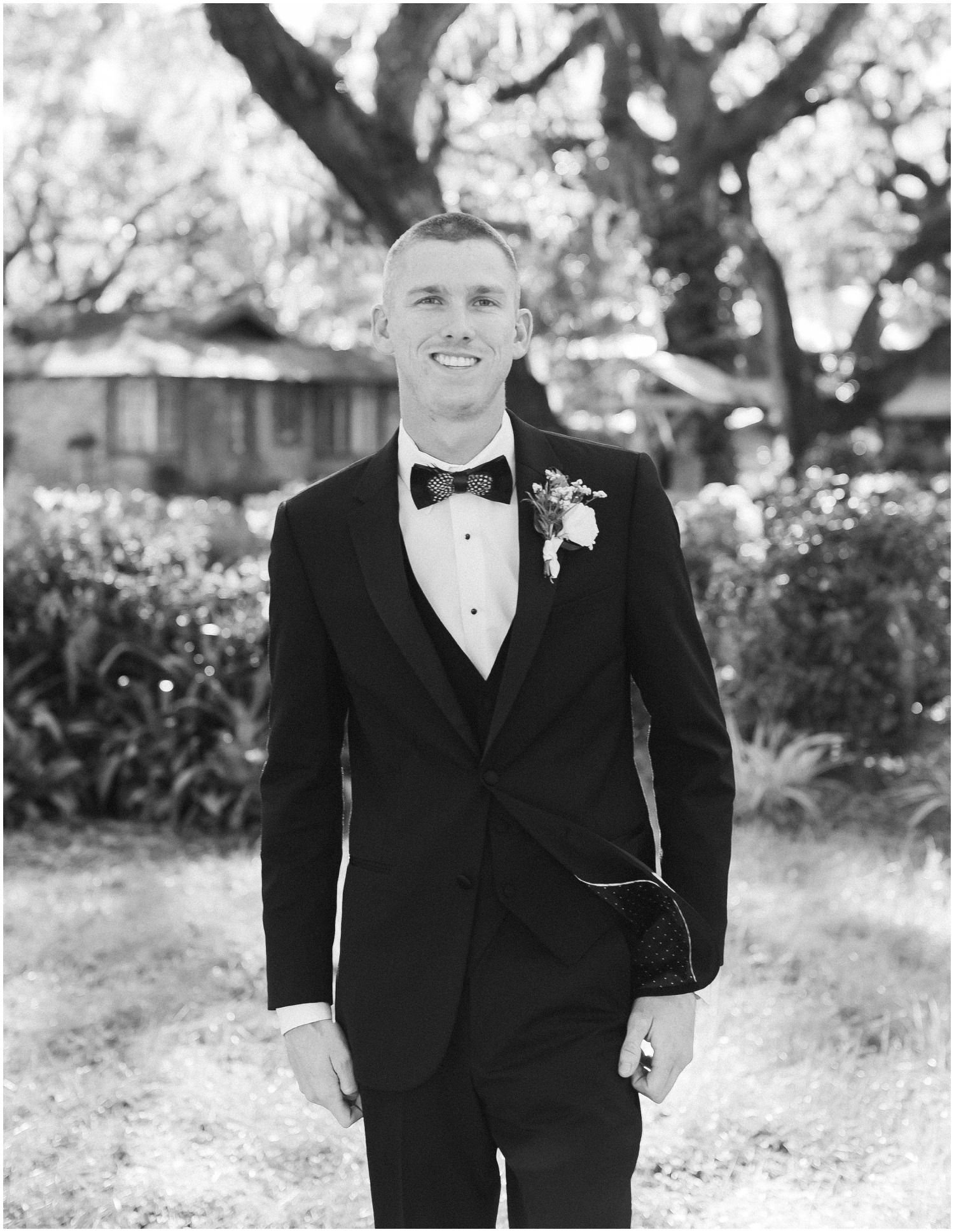 Tampa-Wedding-Photographer_Kathleens-Garden-Outdoor-Wedding_Paisleigh-and-Tyler_Plant-City-FL_0031.jpg