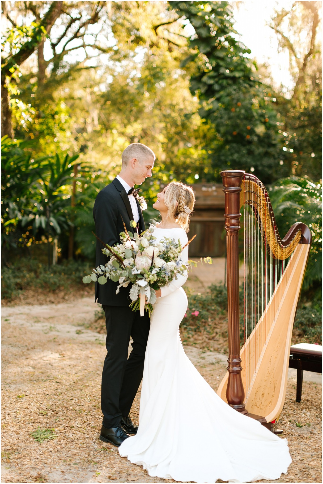 Tampa-Wedding-Photographer_Kathleens-Garden-Outdoor-Wedding_Paisleigh-and-Tyler_Plant-City-FL_0051.jpg