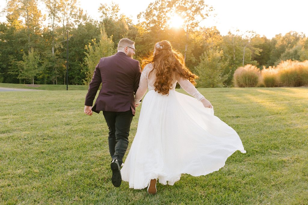 newlyweds run at sunset with Chelsea Renay