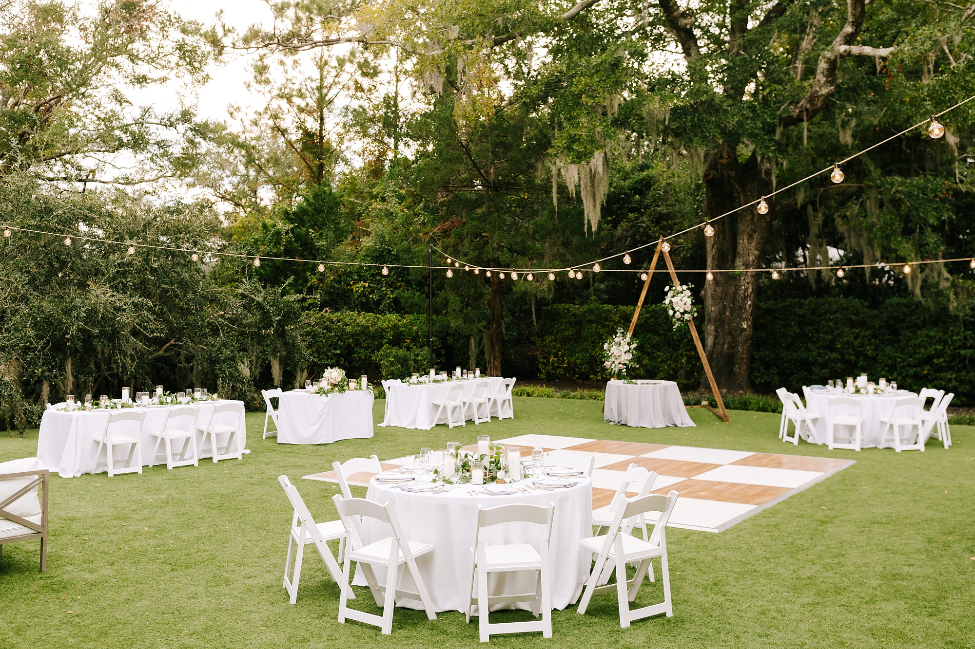 Wrightsville Manor wedding reception in gardens
