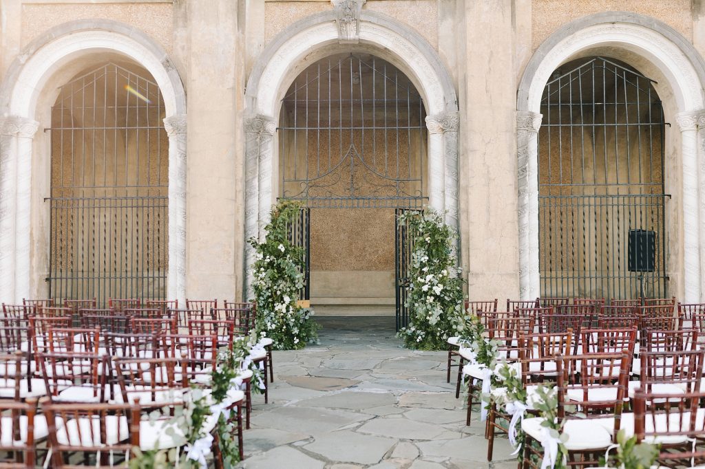Intimate Outdoor Ceremony in Downtown Lakeland
