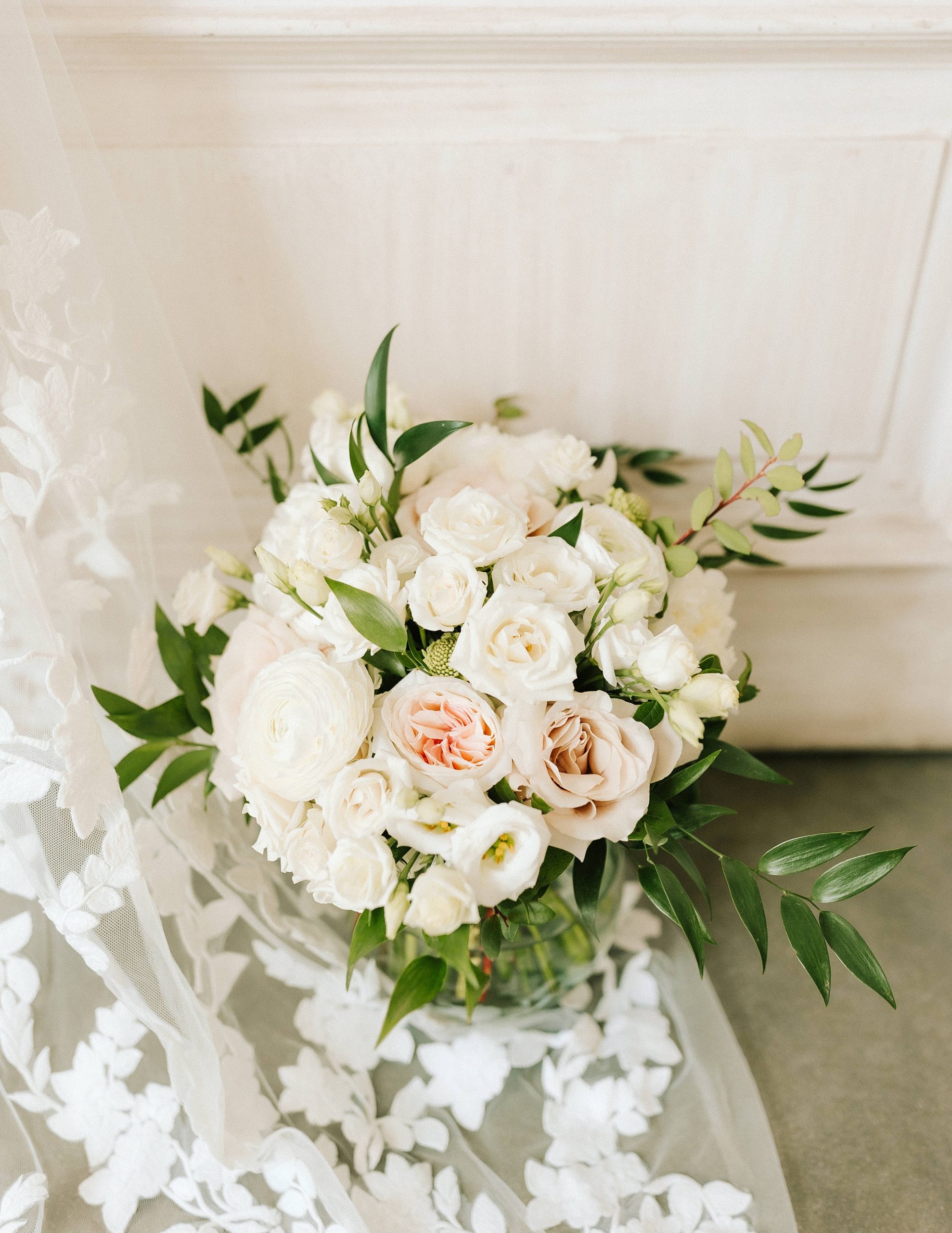 bride's all white bouquet for spring wedding in Wilmington NC