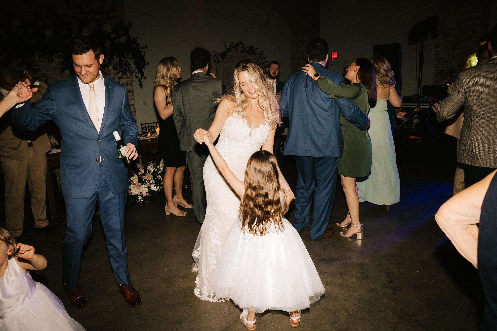 Wilmington NC wedding reception dancing