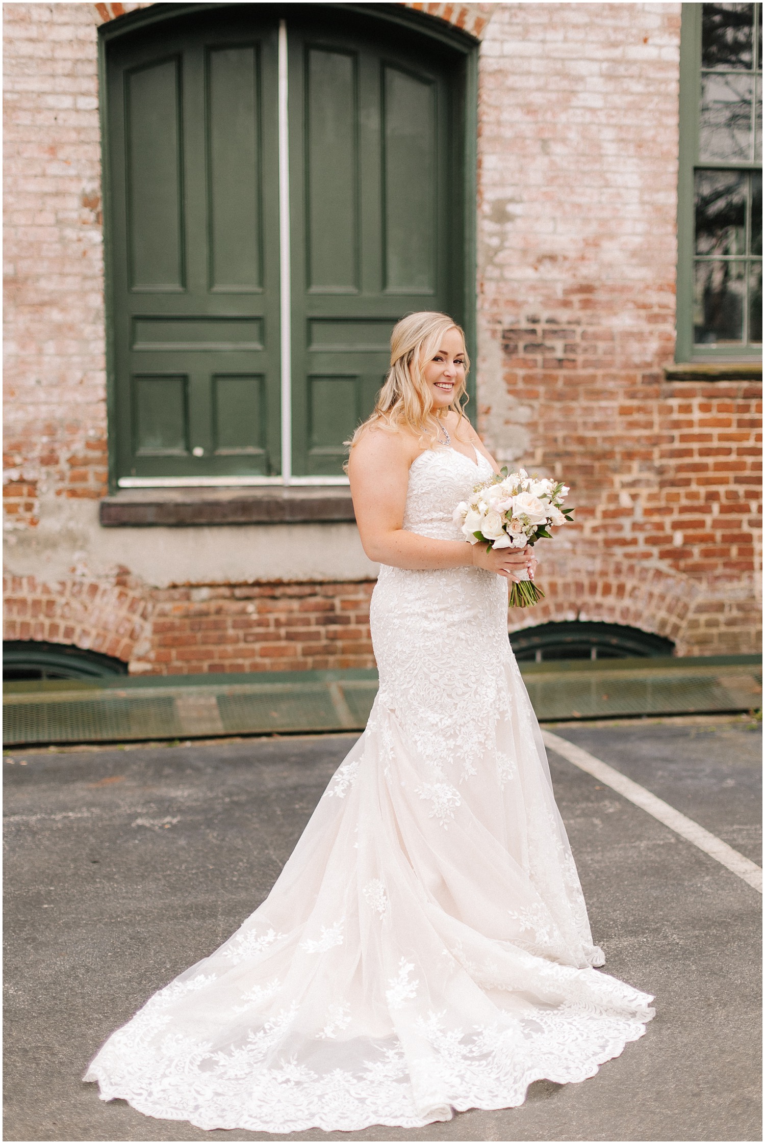 Winston-Salem-Wedding-Photographer_Melrose-Knitting-Mill-Wedding_Anna-and-Matt_Raleigh-NC-24.jpg