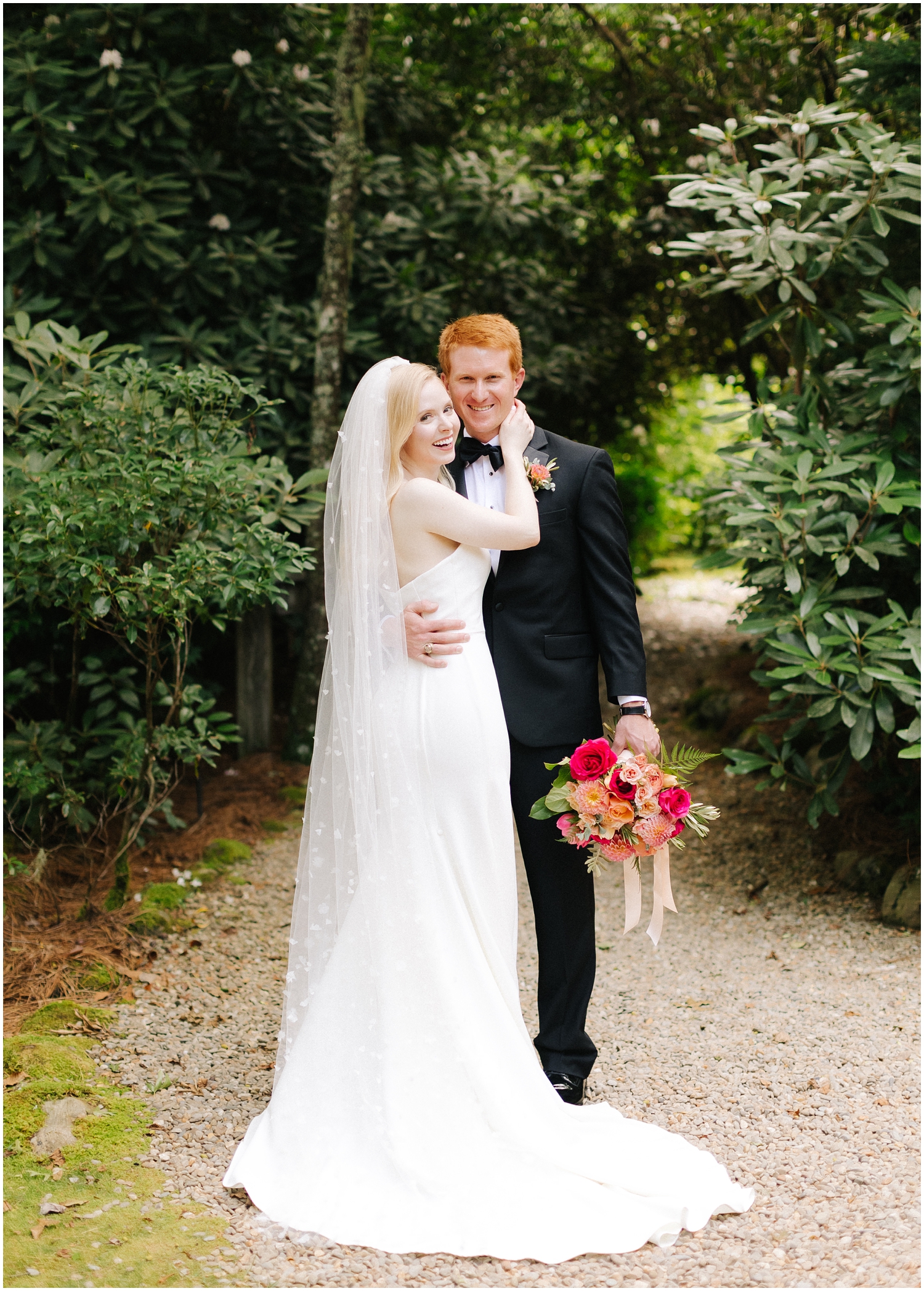 Winston-Salem-Wedding-Photographer_Old-Edwards-Inn-Elopement_Maridee-and-William_Highlands-NC_0026.jpg