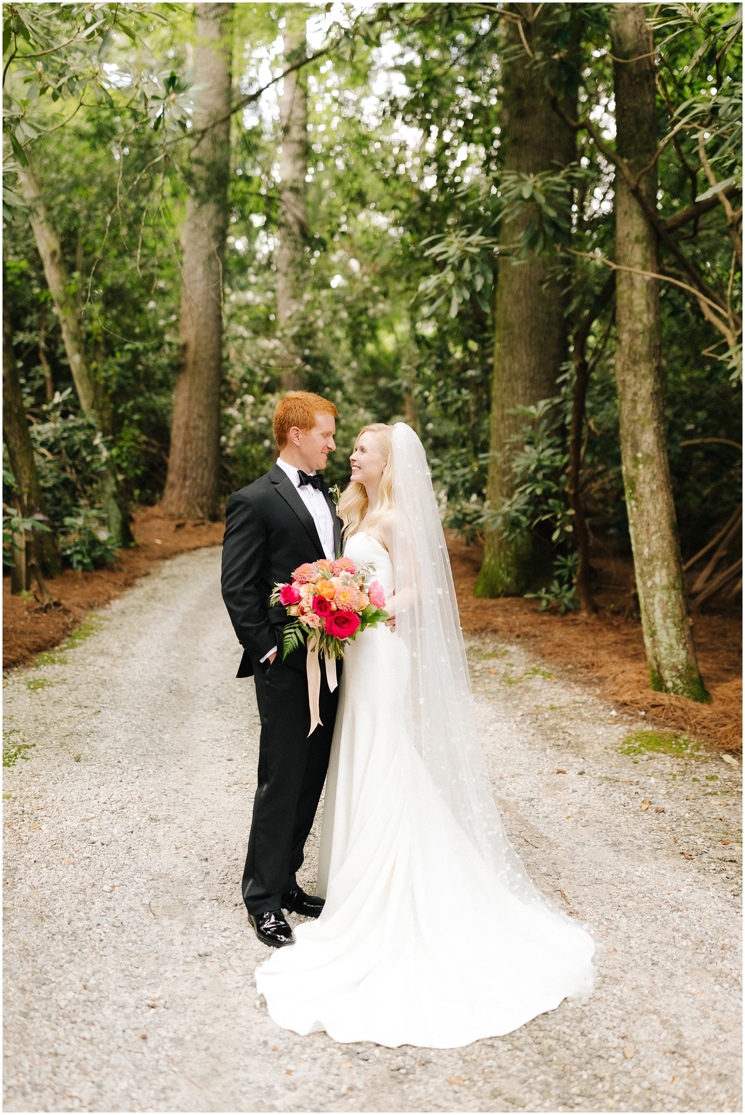 Winston-Salem-Wedding-Photographer_Old-Edwards-Inn-Elopement_Maridee-and-William_Highlands-NC_0033.jpg