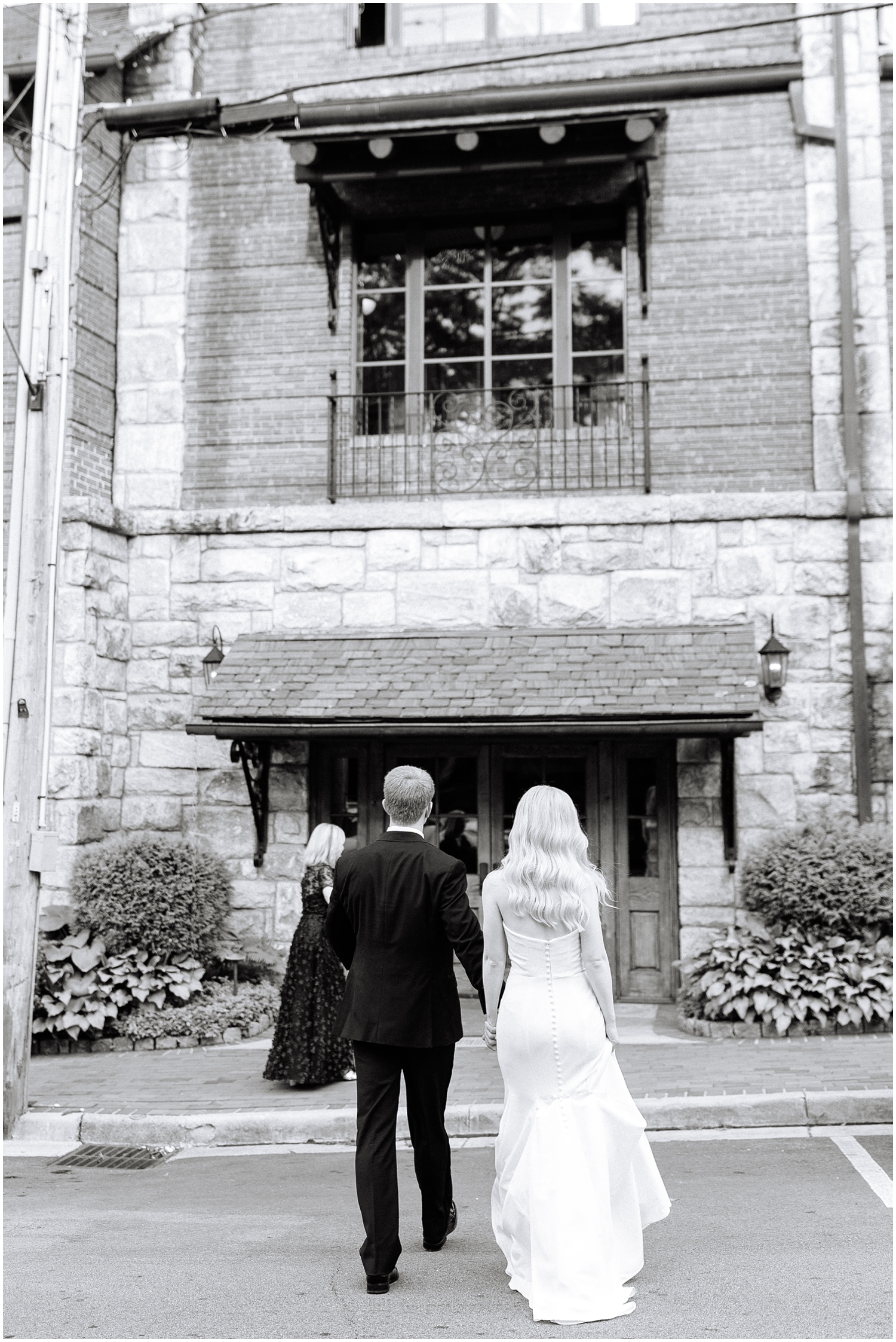 Winston-Salem-Wedding-Photographer_Old-Edwards-Inn-Elopement_Maridee-and-William_Highlands-NC_0054.jpg